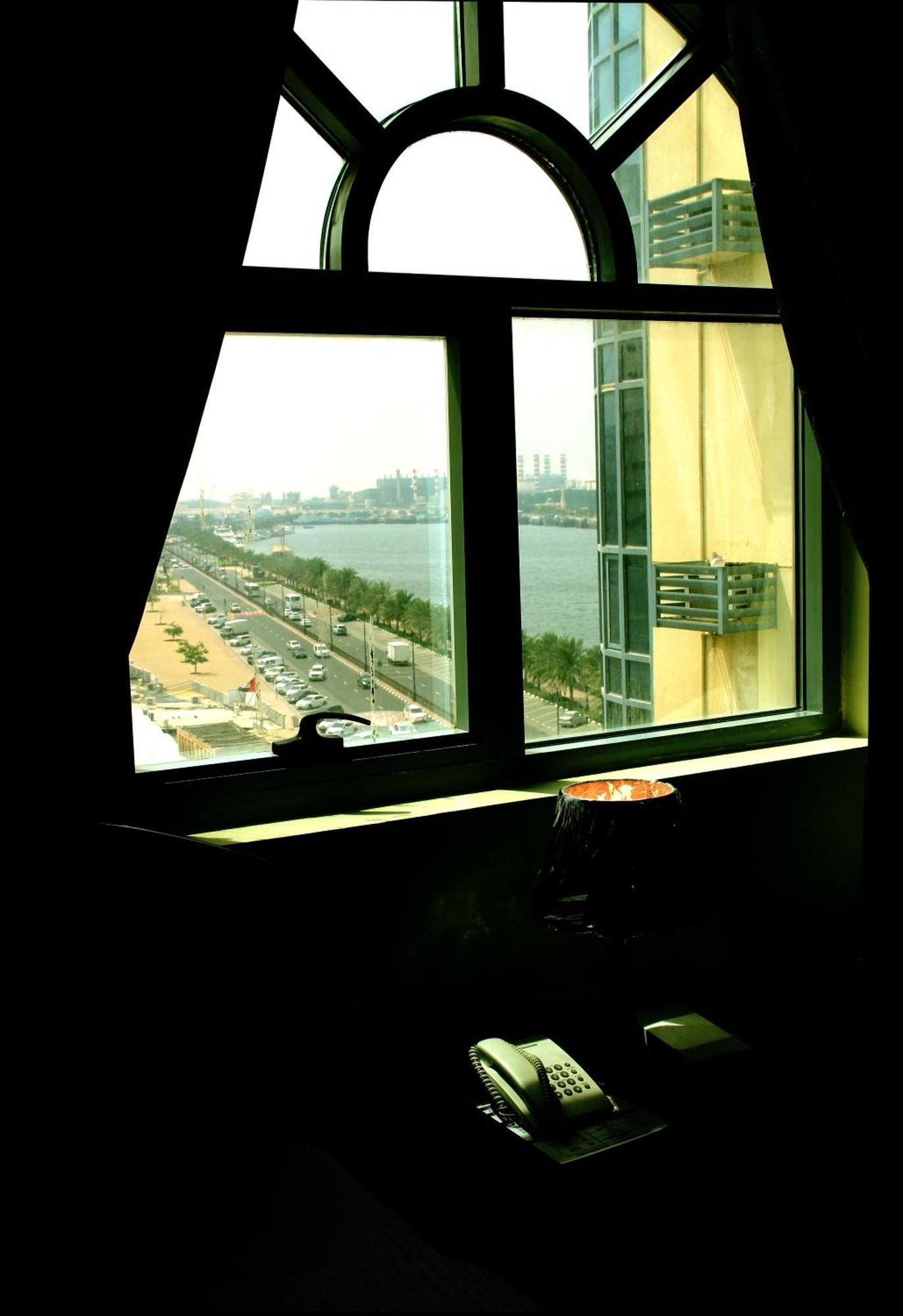 الشارقة Al Barakah Hotel المظهر الخارجي الصورة